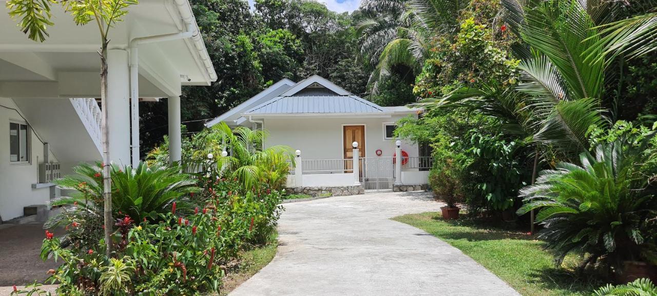 Le Chant De Merle Self -Catering Studios And Apartments Mahe Island Exterior foto