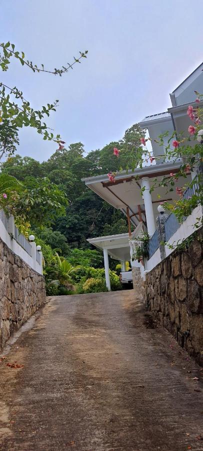 Le Chant De Merle Self -Catering Studios And Apartments Mahe Island Exterior foto